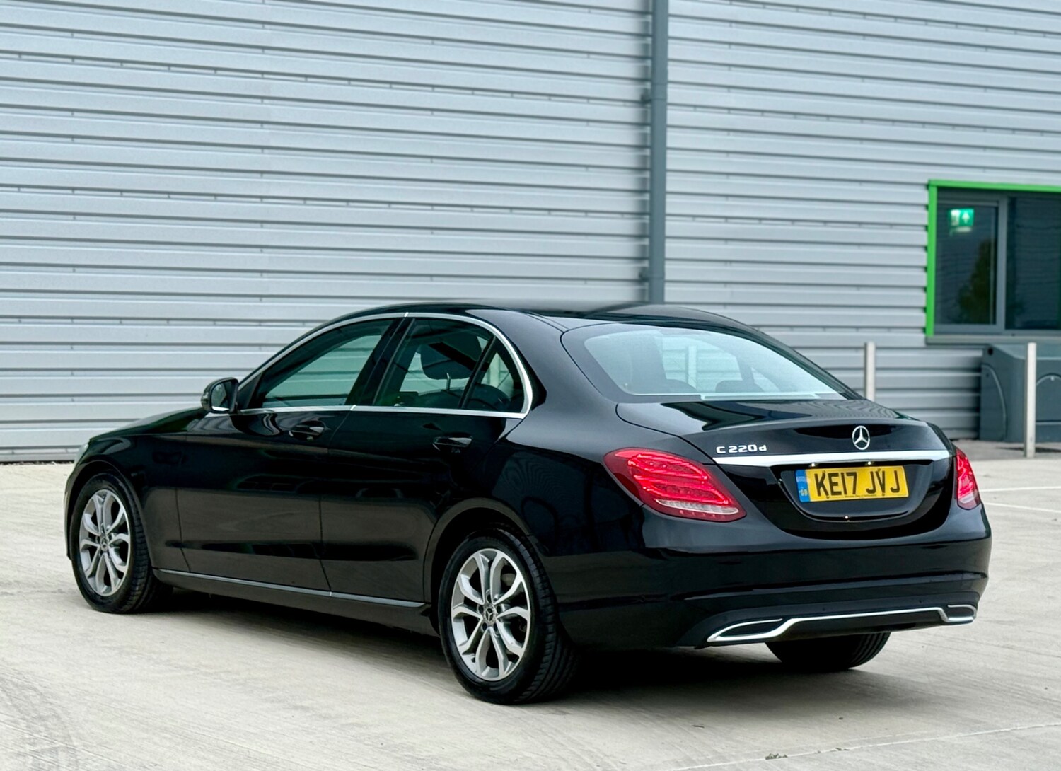 Used Mercedes-Benz C Class 2017 for sale - 76225486: Photo 69