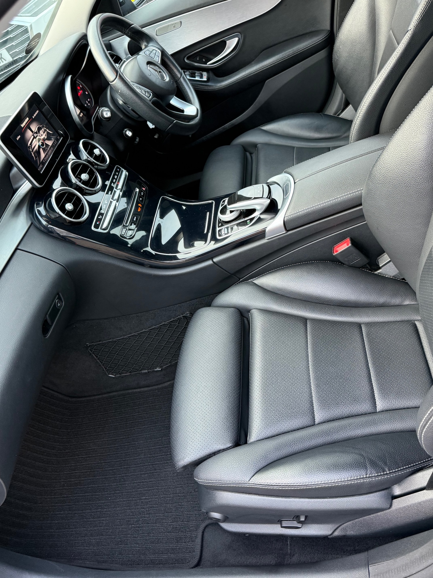 Used Mercedes-Benz C Class 2017 for sale - 76225486: Photo 7