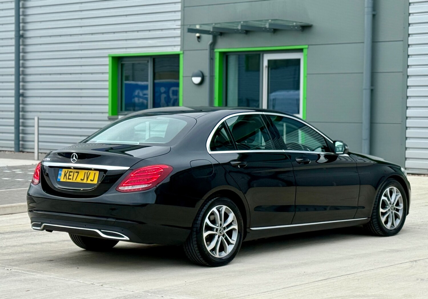 Used Mercedes-Benz C Class 2017 for sale - 76225486: Photo 70