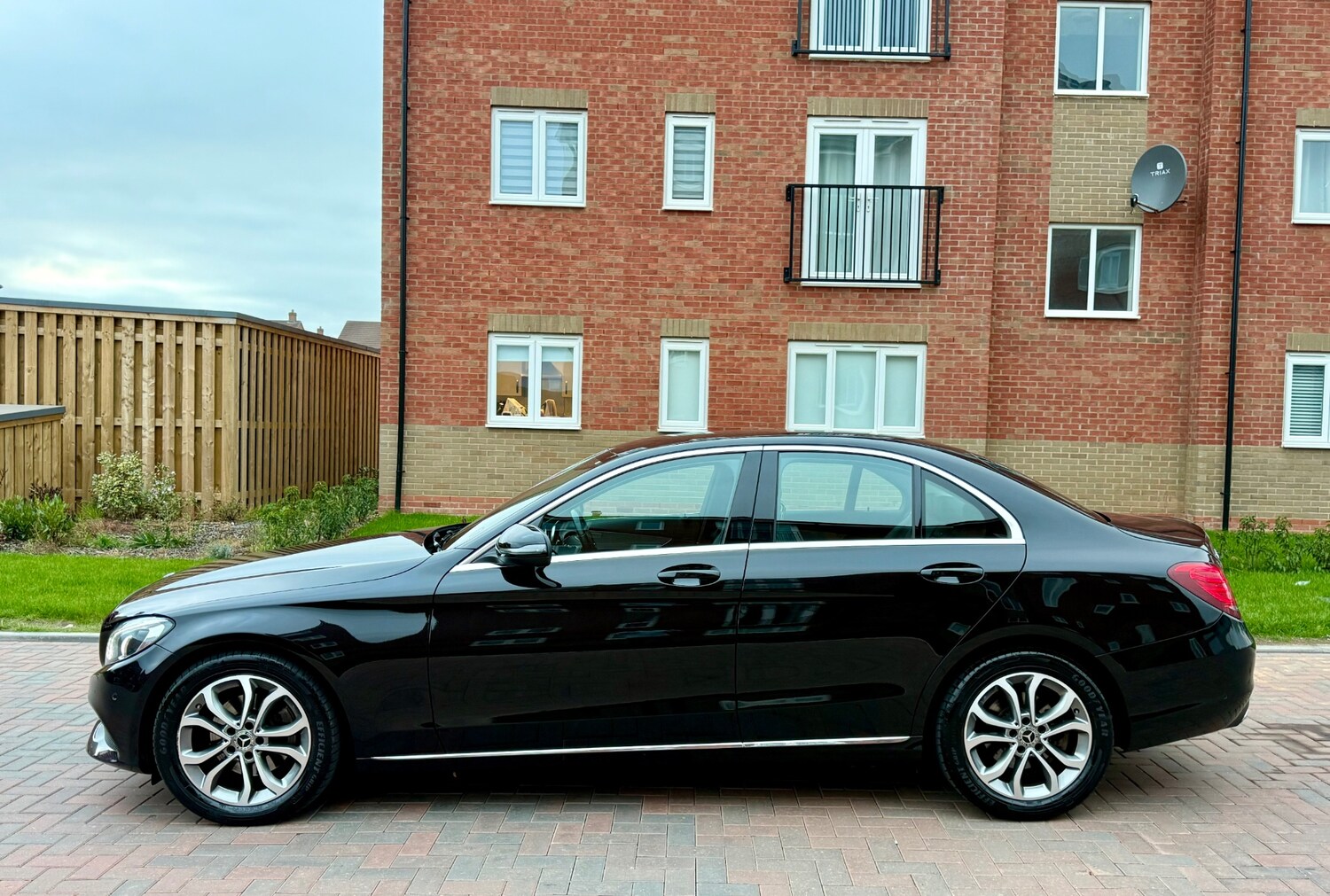 Used Mercedes-Benz C Class 2017 for sale - 76225486: Photo 73