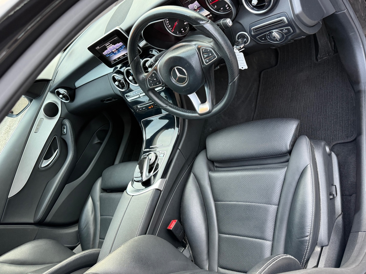 Used Mercedes-Benz C Class 2017 for sale - 76225486: Photo 9