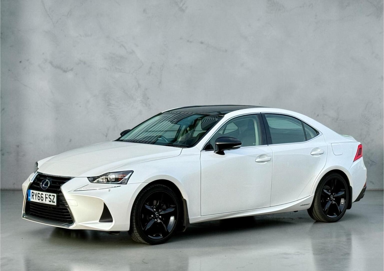 Used Lexus IS 2017 for sale - 78131590: Photo 15