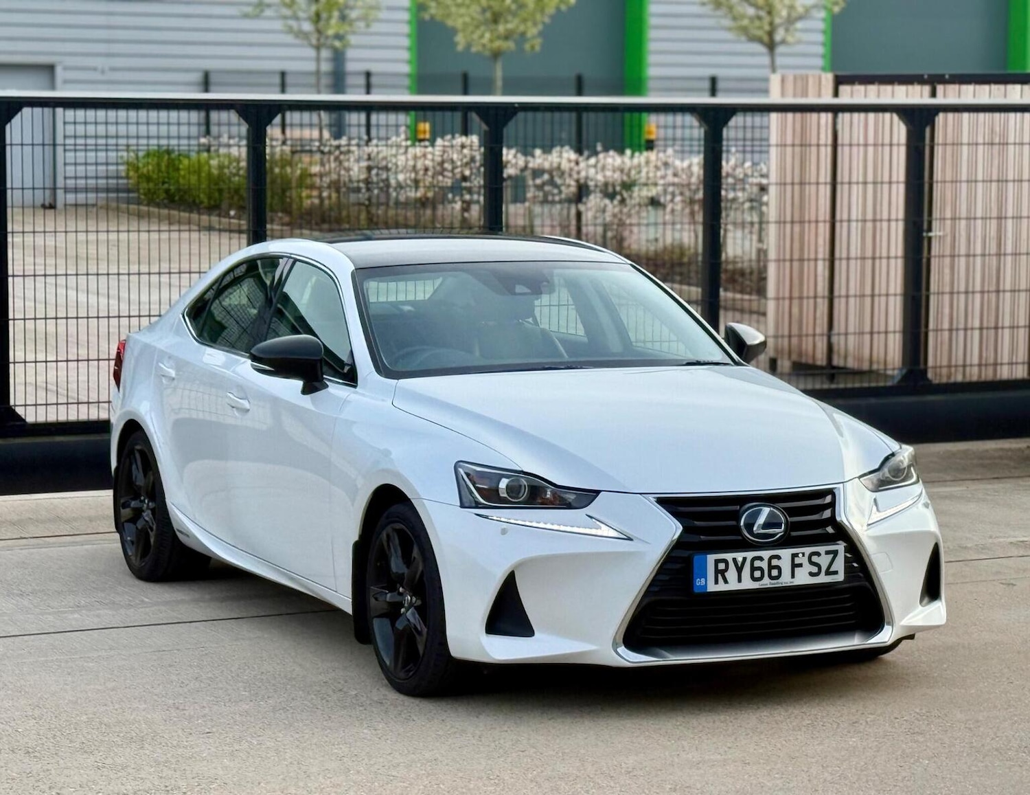 Used Lexus IS 2017 for sale - 78131590: Photo 27