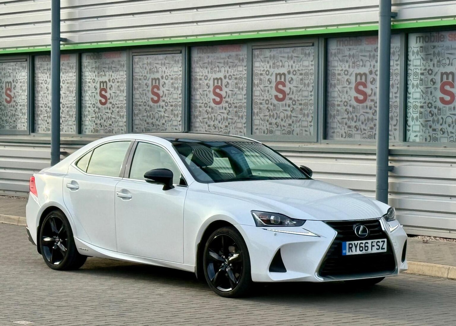 Used Lexus IS 2017 for sale - 78131590: Photo 30