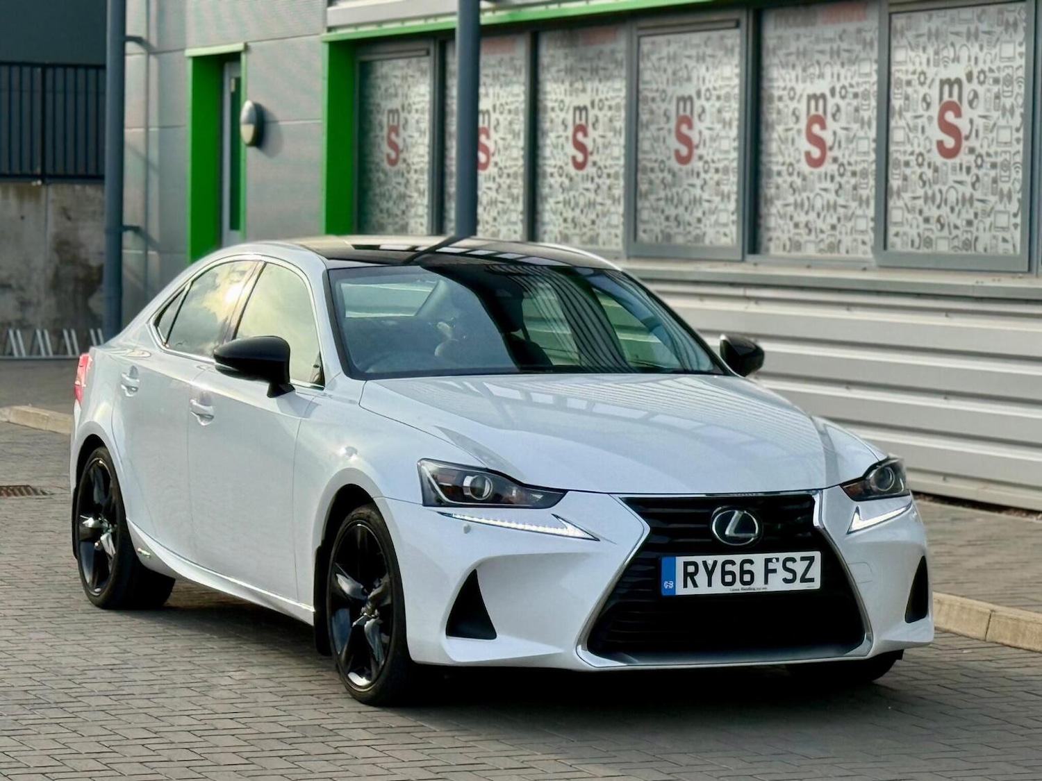 Used Lexus IS 2017 for sale - 78131590: Photo 31