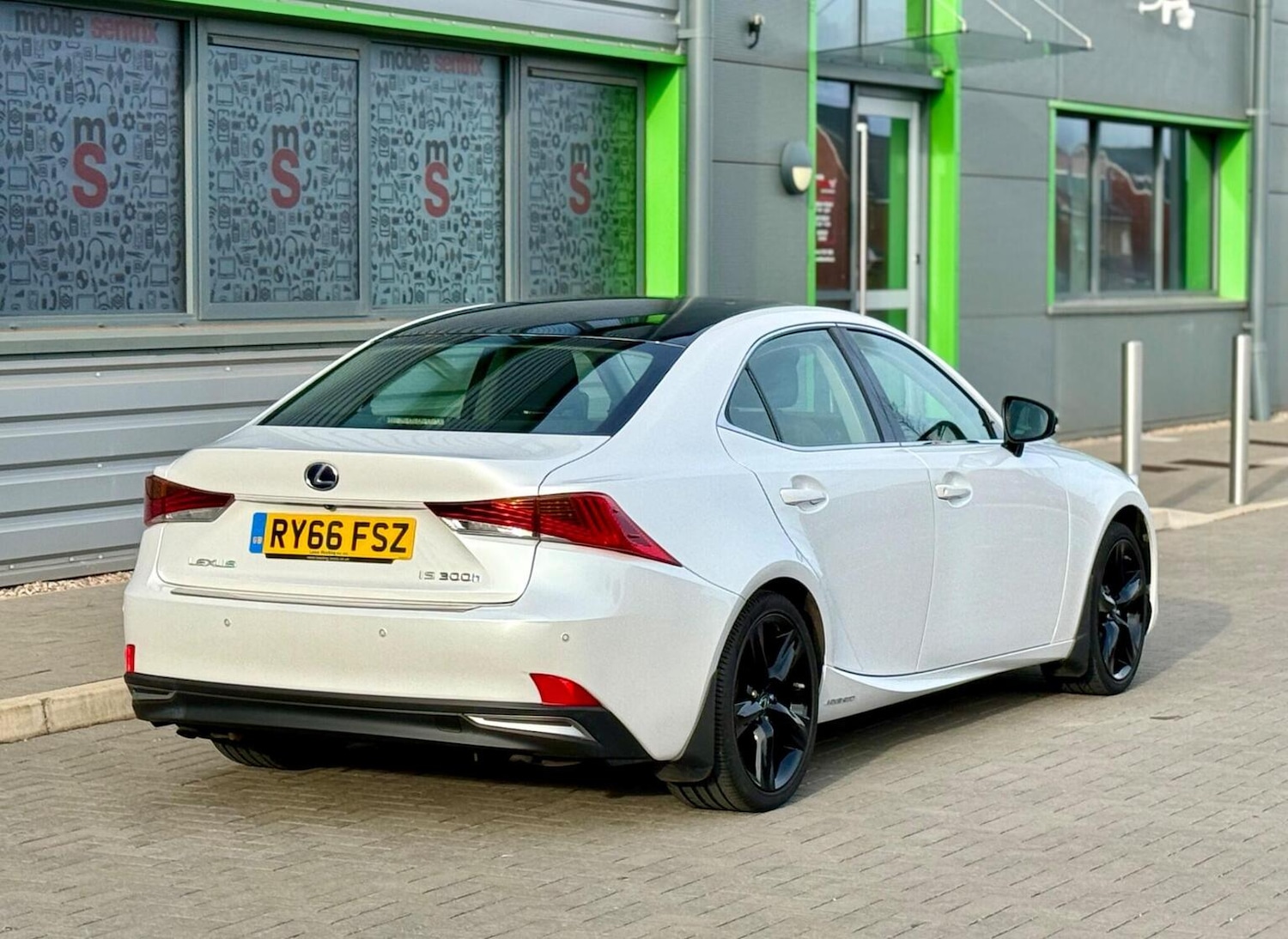 Used Lexus IS 2017 for sale - 78131590: Photo 35