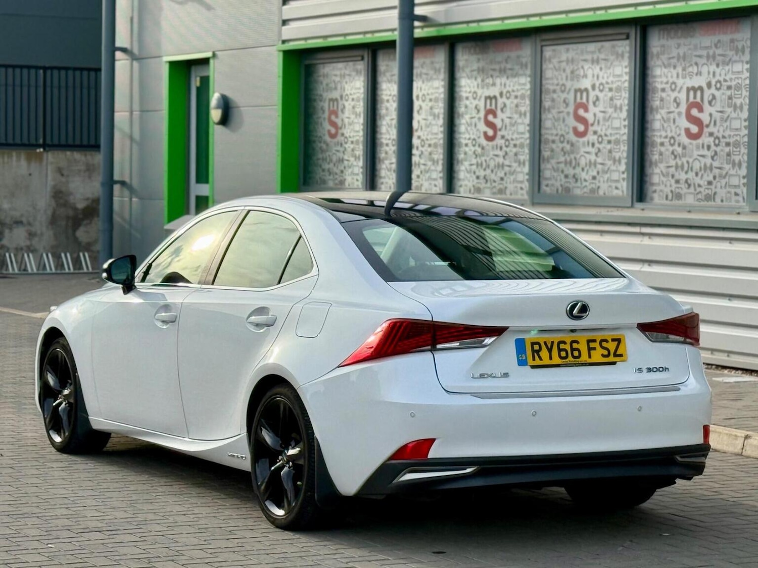 Used Lexus IS 2017 for sale - 78131590: Photo 40