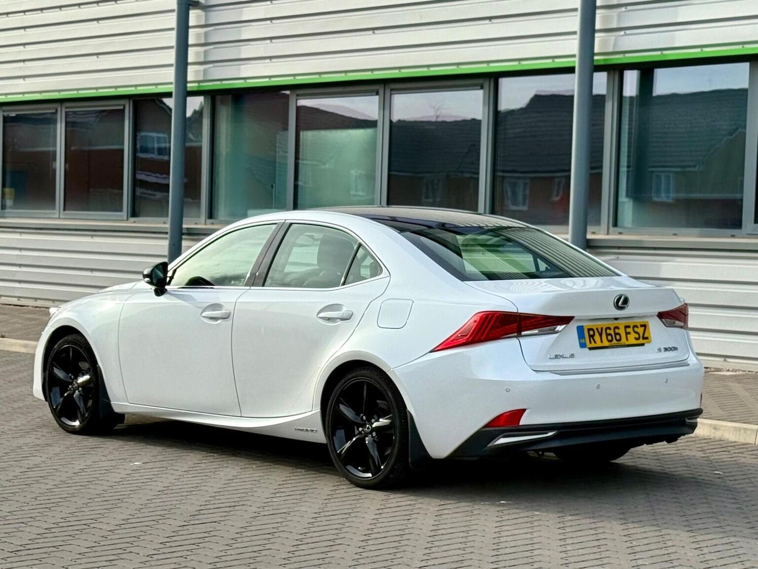 Used Lexus IS 2017 for sale - 78131590: Photo 65