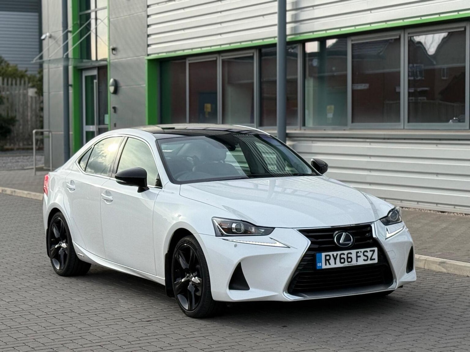 Used Lexus IS 2017 for sale - 78131590: Photo 79