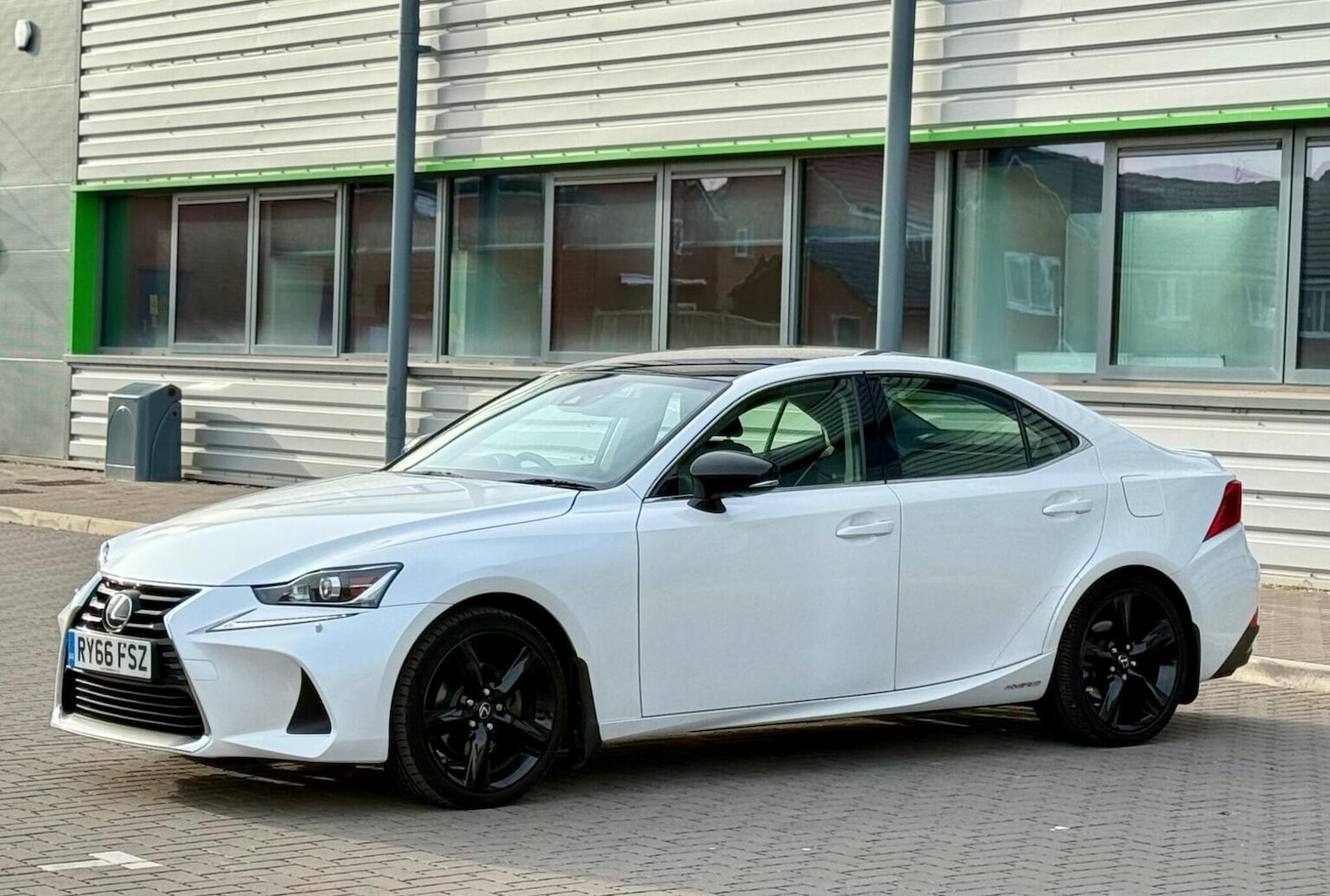 Used Lexus IS 2017 for sale - 78131590: Photo 80