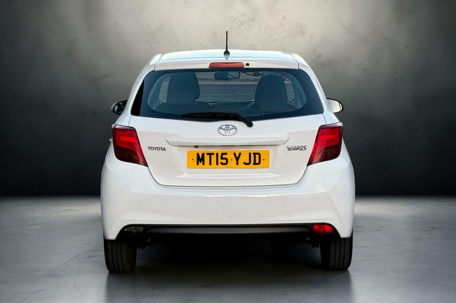 Used Toyota Yaris 2015 for sale - 77931270: Photo 20