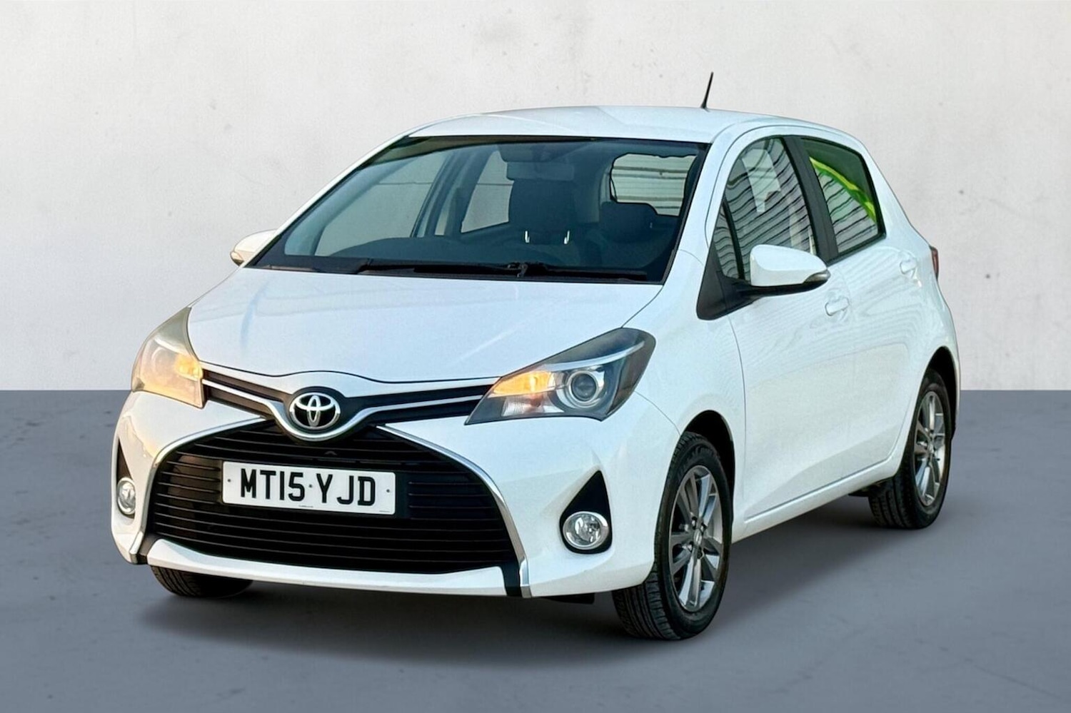 Used Toyota Yaris 2015 for sale - 77931270: Photo 26