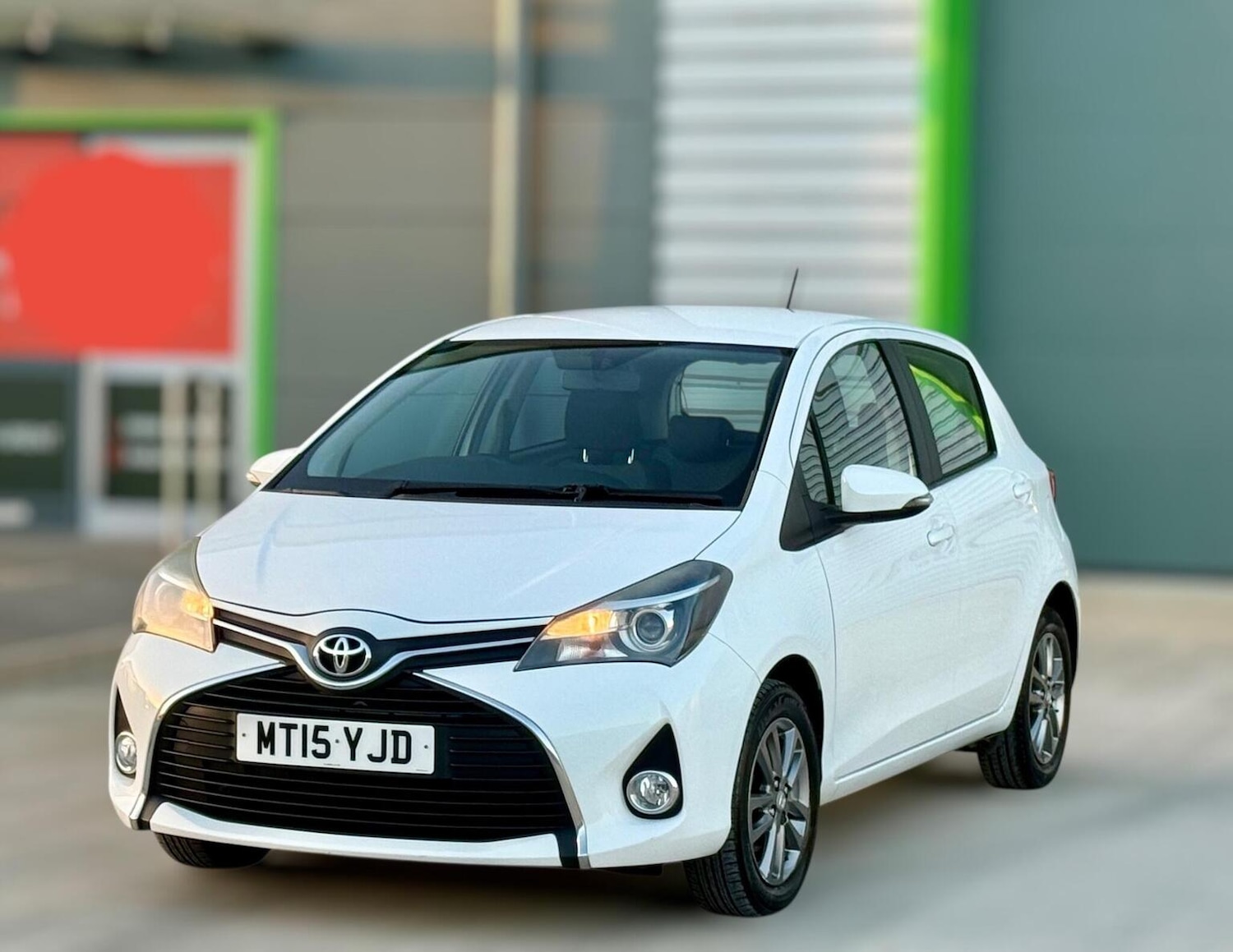 Used Toyota Yaris 2015 for sale - 77931270: Photo 31