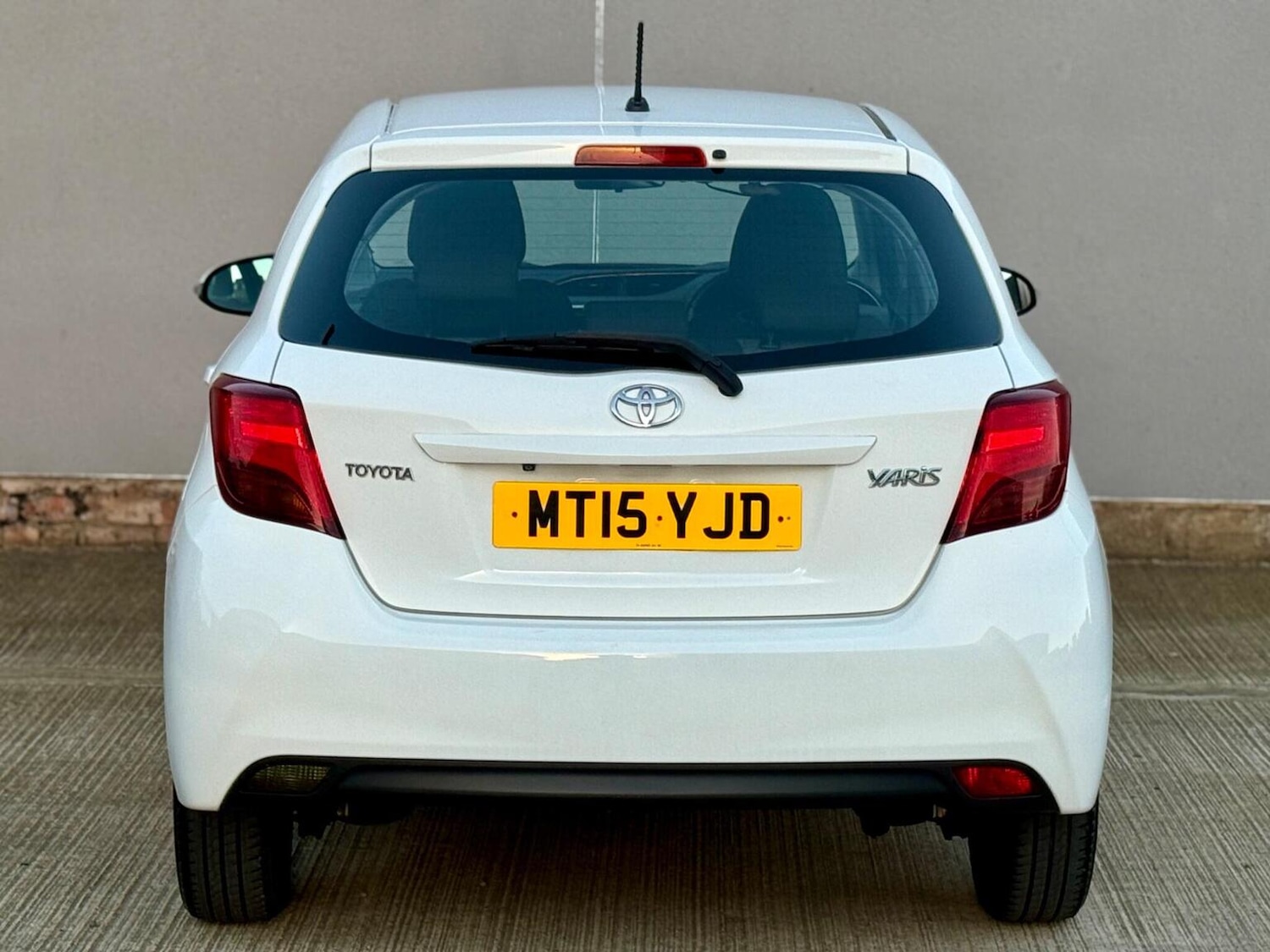 Used Toyota Yaris 2015 for sale - 77931270: Photo 34