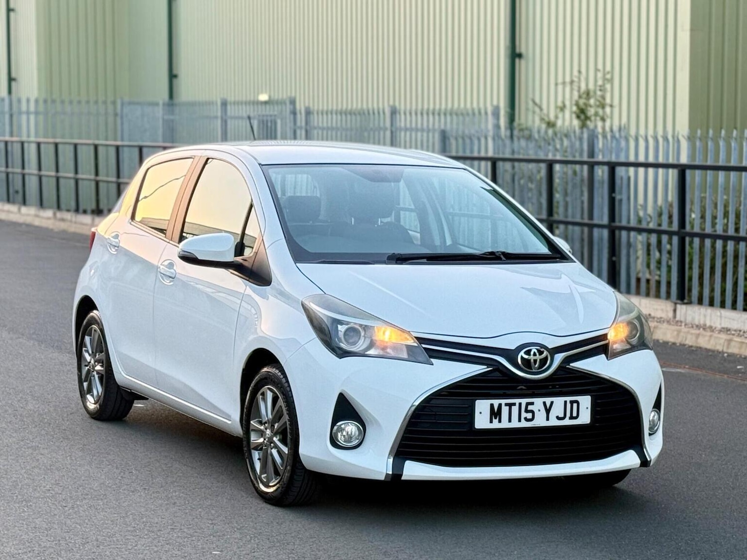 Used Toyota Yaris 2015 for sale - 77931270: Photo 36