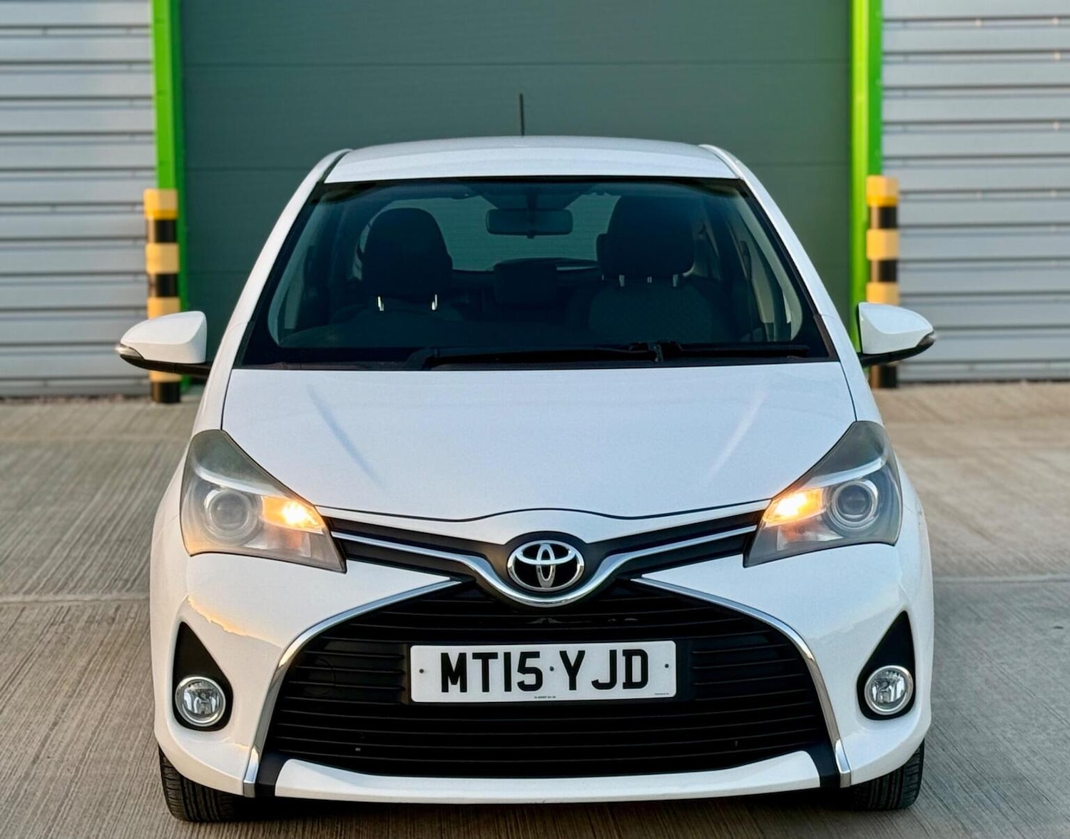 Used Toyota Yaris 2015 for sale - 77931270: Photo 44