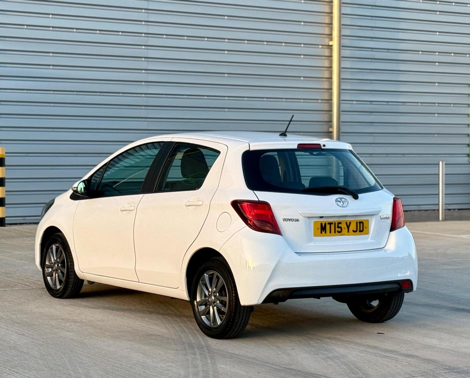 Used Toyota Yaris 2015 for sale - 77931270: Photo 51