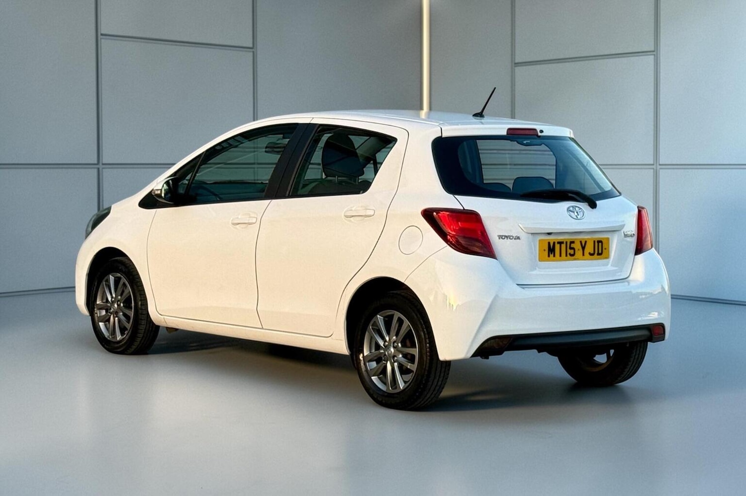 Used Toyota Yaris 2015 for sale - 77931270: Photo 6