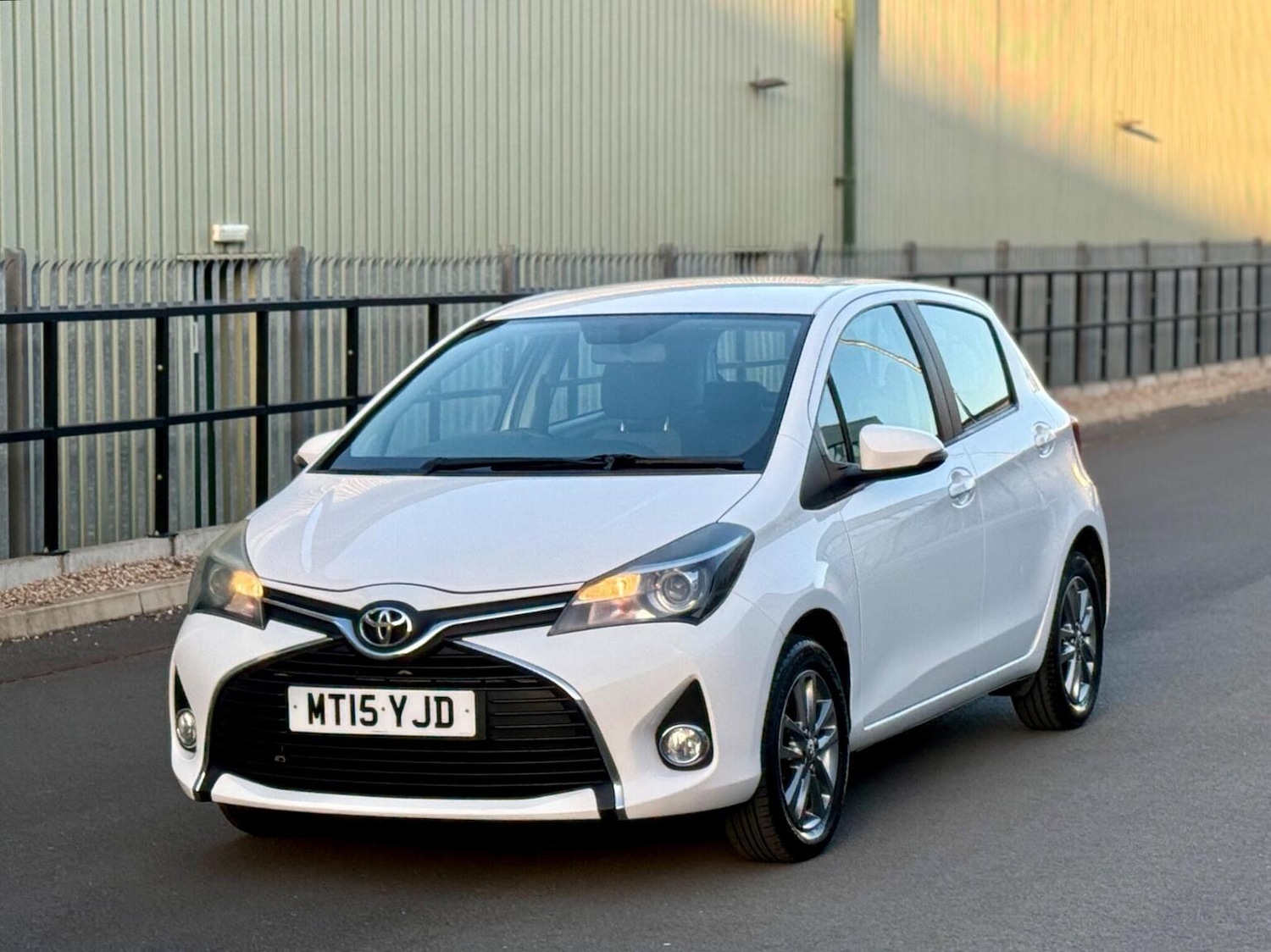 Used Toyota Yaris 2015 for sale - 77931270: Photo 62