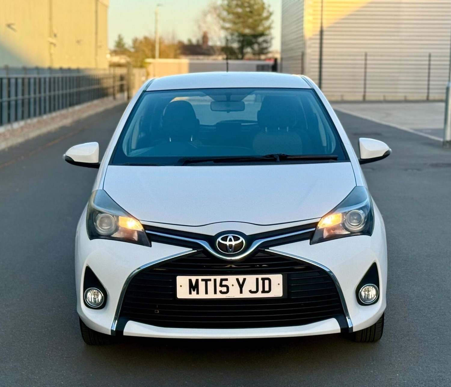 Used Toyota Yaris 2015 for sale - 77931270: Photo 65