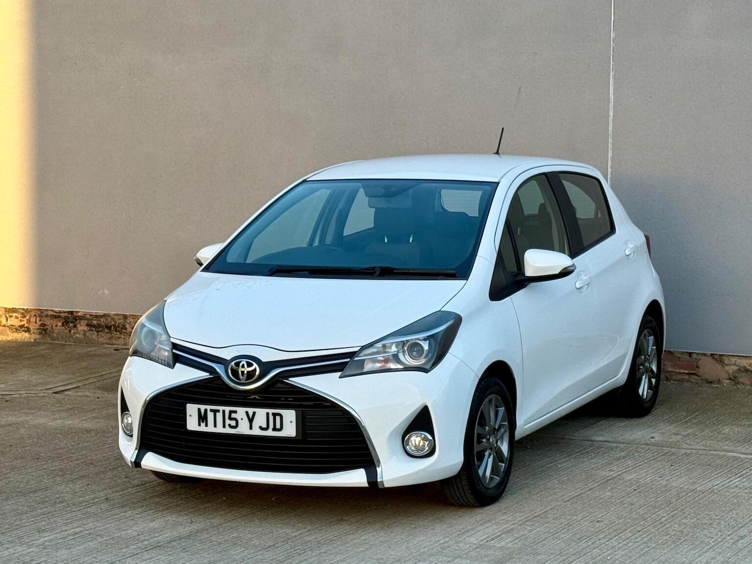 Used Toyota Yaris 2015 for sale - 77931270: Photo 69