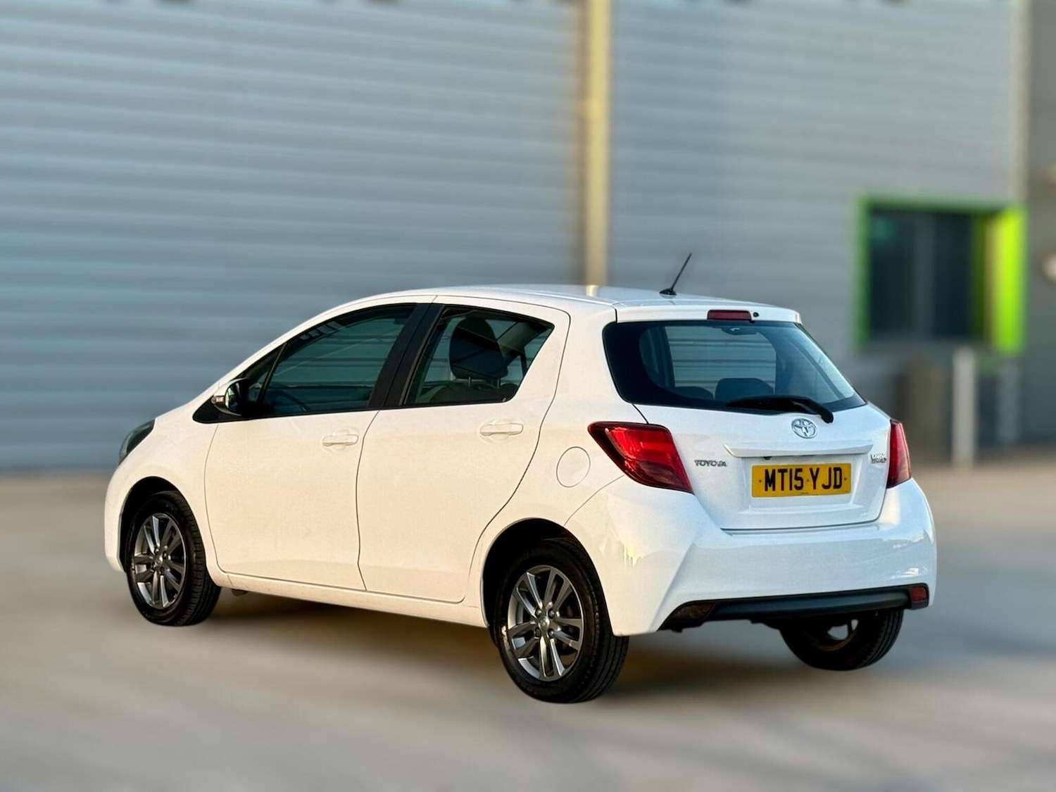 Used Toyota Yaris 2015 for sale - 77931270: Photo 72