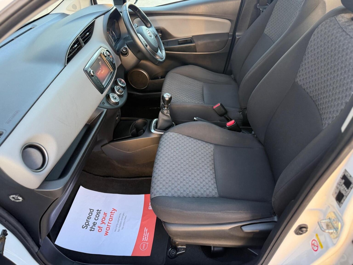 Used Toyota Yaris 2015 for sale - 77931270: Photo 9