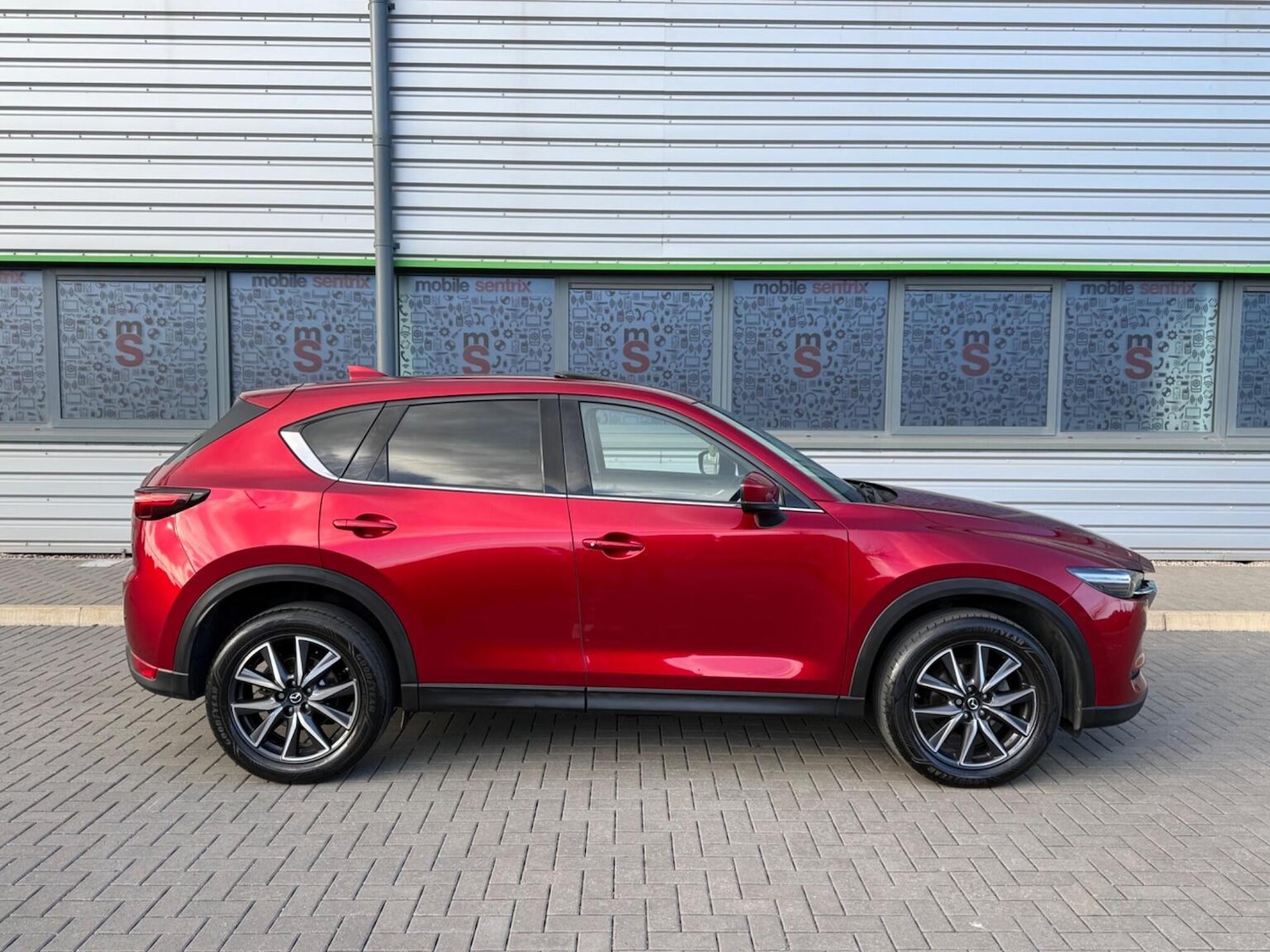 Used Mazda CX-5 2017 for sale - 77888419: Photo 77