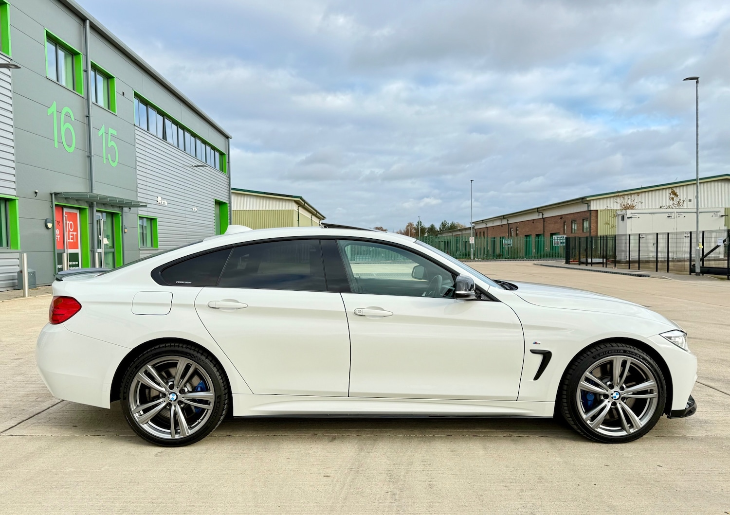 Used BMW 4 Series 2017 for sale - 76520982: Photo 16