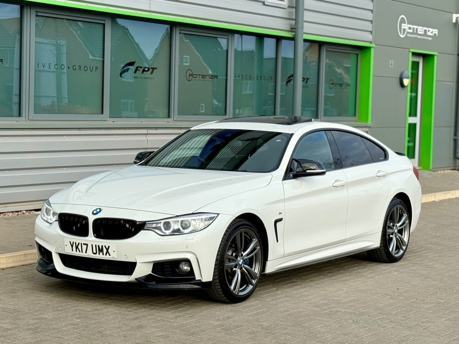 Used BMW 4 Series 2017 for sale - 76520982: Photo 19