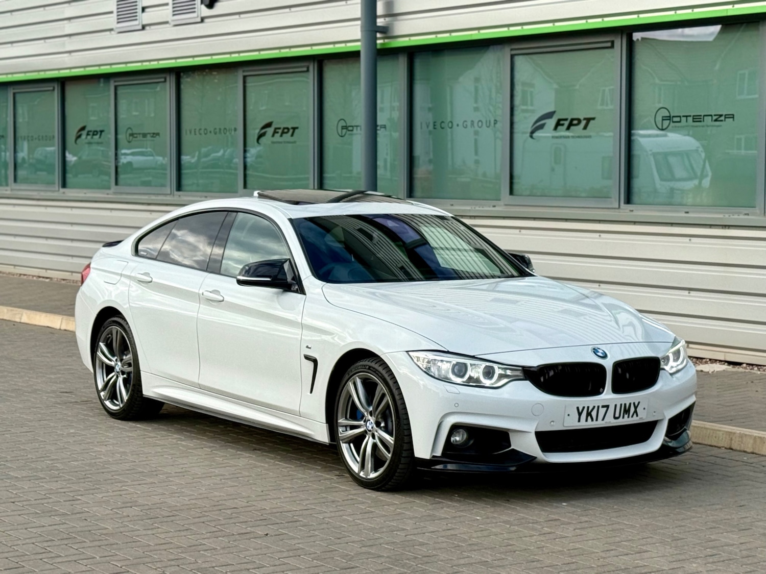 Used BMW 4 Series 2017 for sale - 76520982: Photo 27