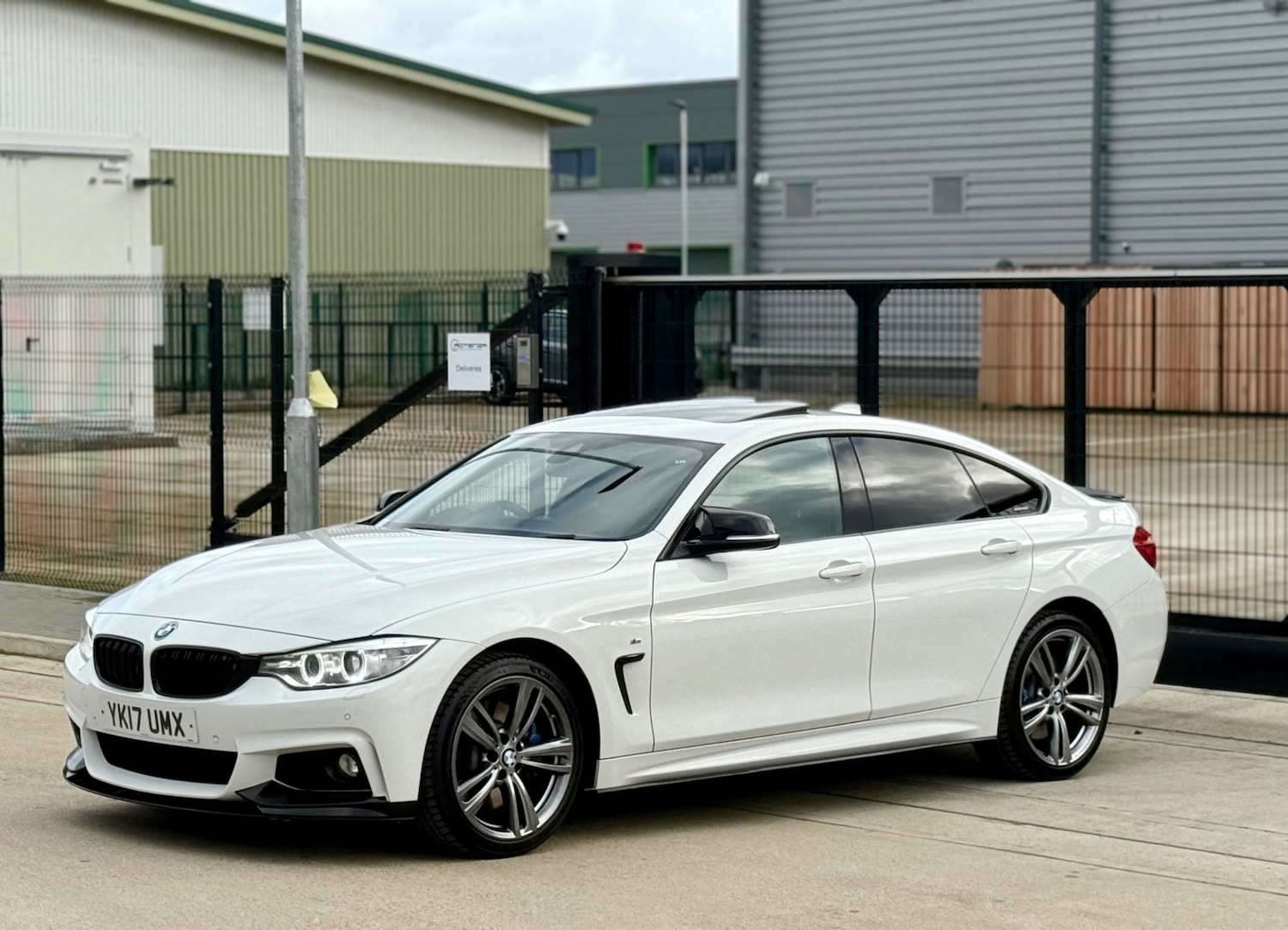 Used BMW 4 Series 2017 for sale - 76520982: Photo 52