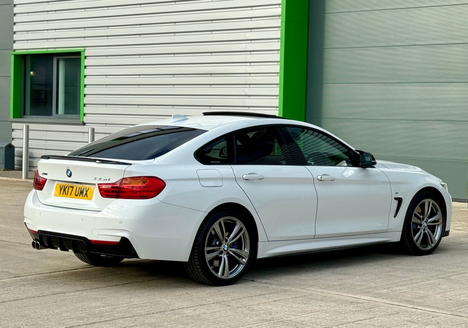 Used BMW 4 Series 2017 for sale - 76520982: Photo 6