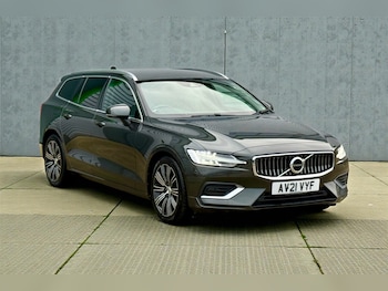 Used Volvo V60 2021 for sale - 77485584: Photo