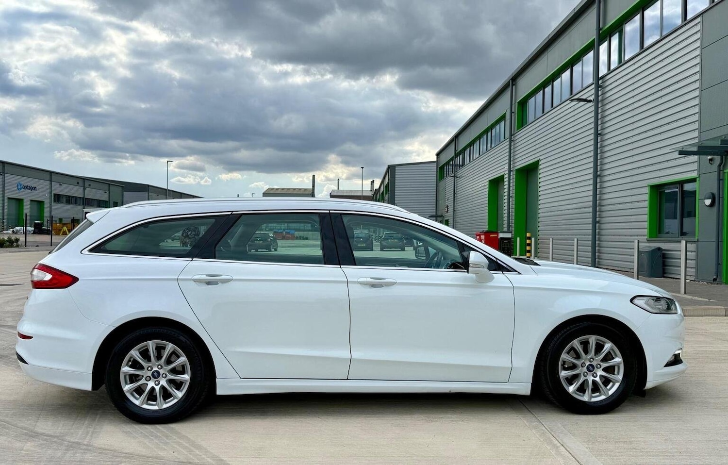 Used Ford Mondeo 2018 for sale - 77688973: Photo 44