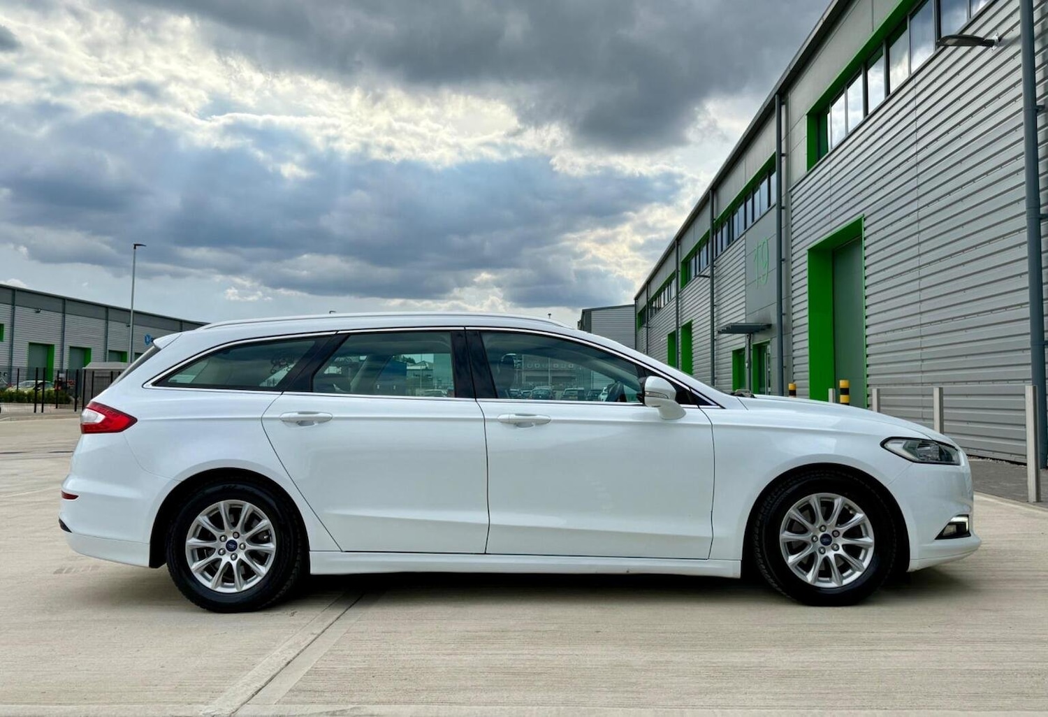 Used Ford Mondeo 2018 for sale - 77688973: Photo 60