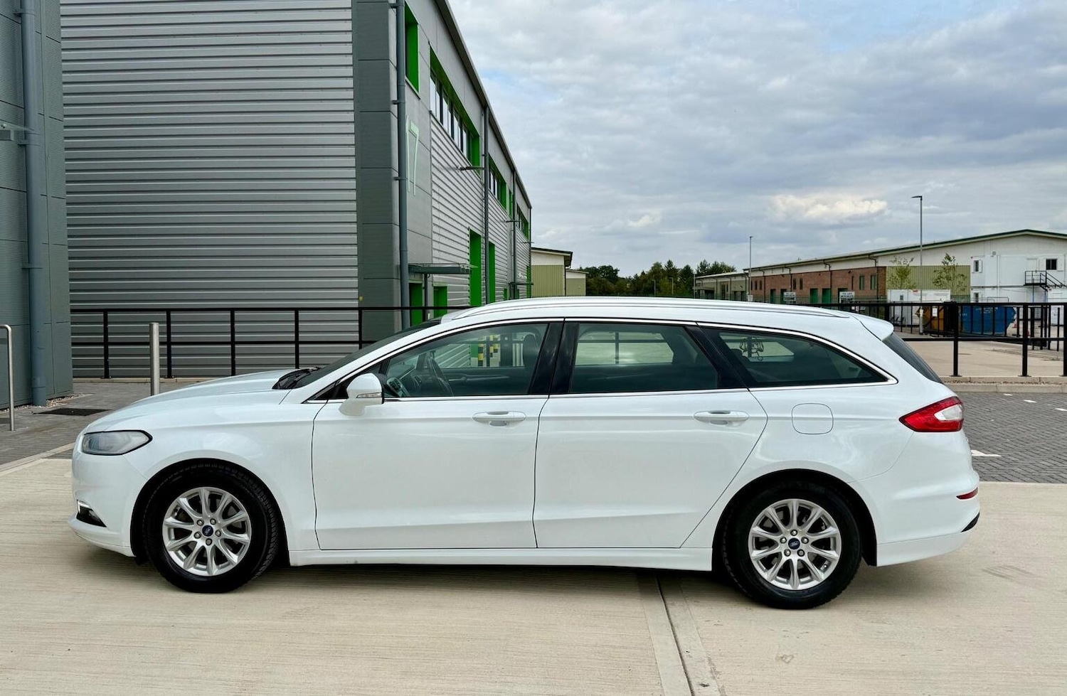 Used Ford Mondeo 2018 for sale - 77688973: Photo 8