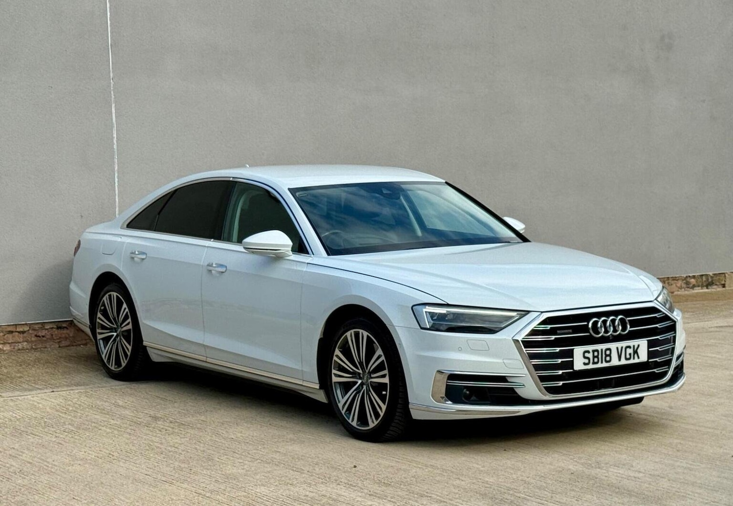Used Audi A8 2018 for sale - 77688972: Photo 22