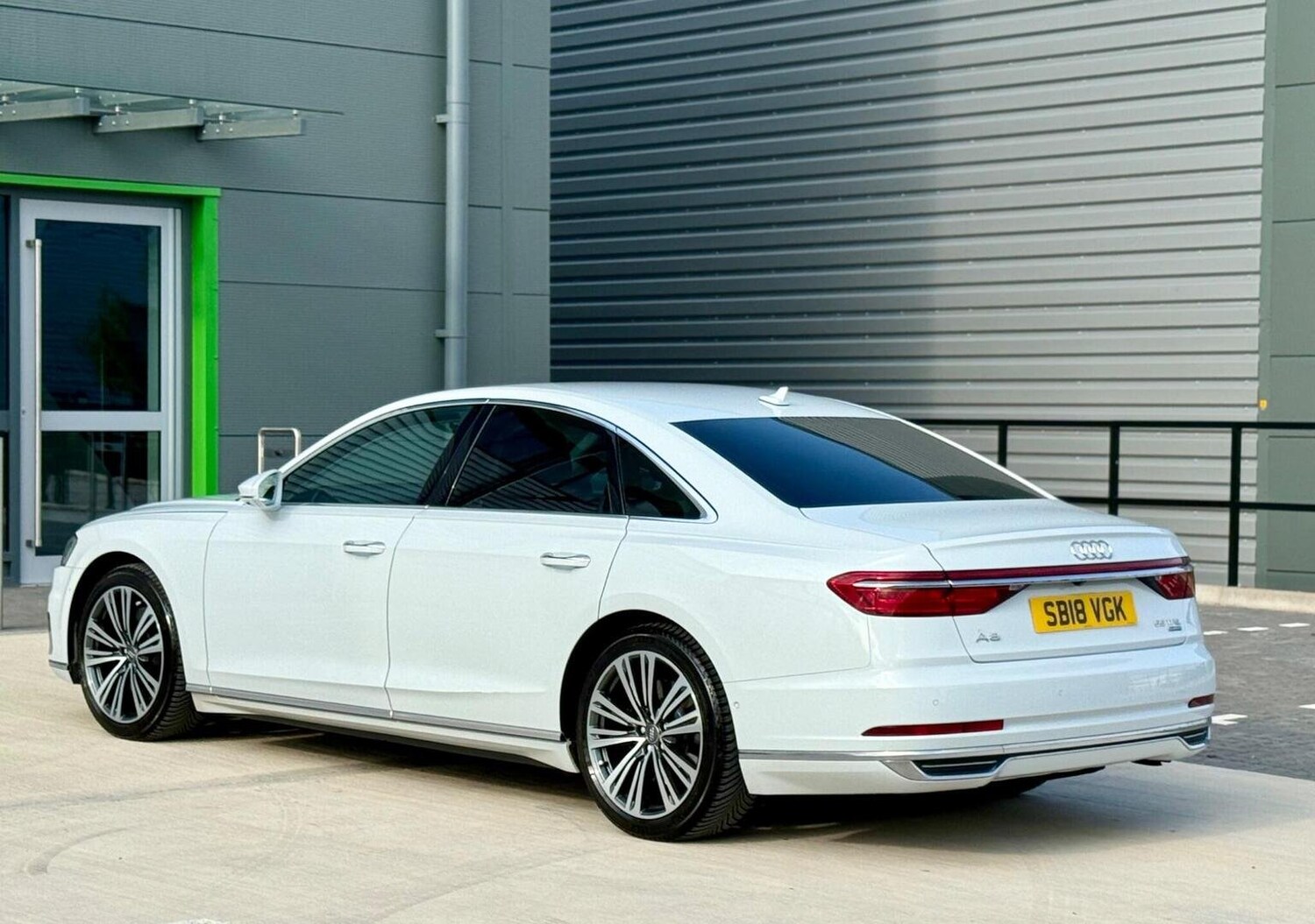 Used Audi A8 2018 for sale - 77688972: Photo 39