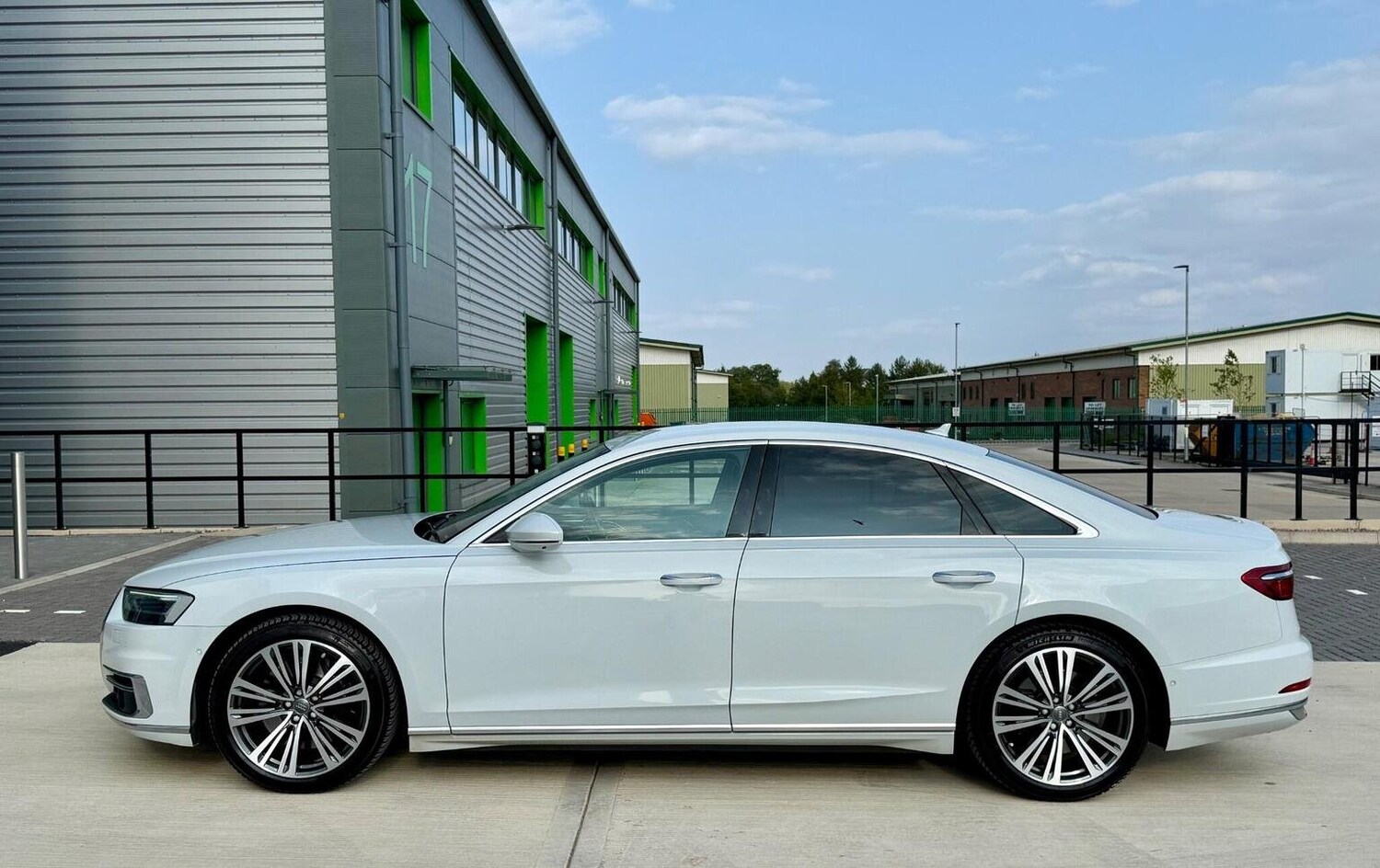 Used Audi A8 2018 for sale - 77688972: Photo 42