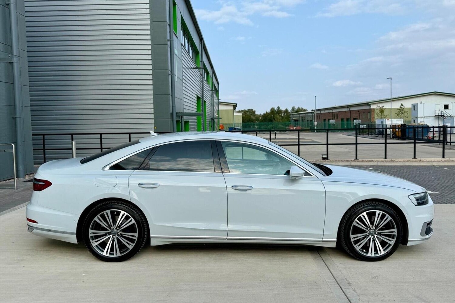 Used Audi A8 2018 for sale - 77688972: Photo 46