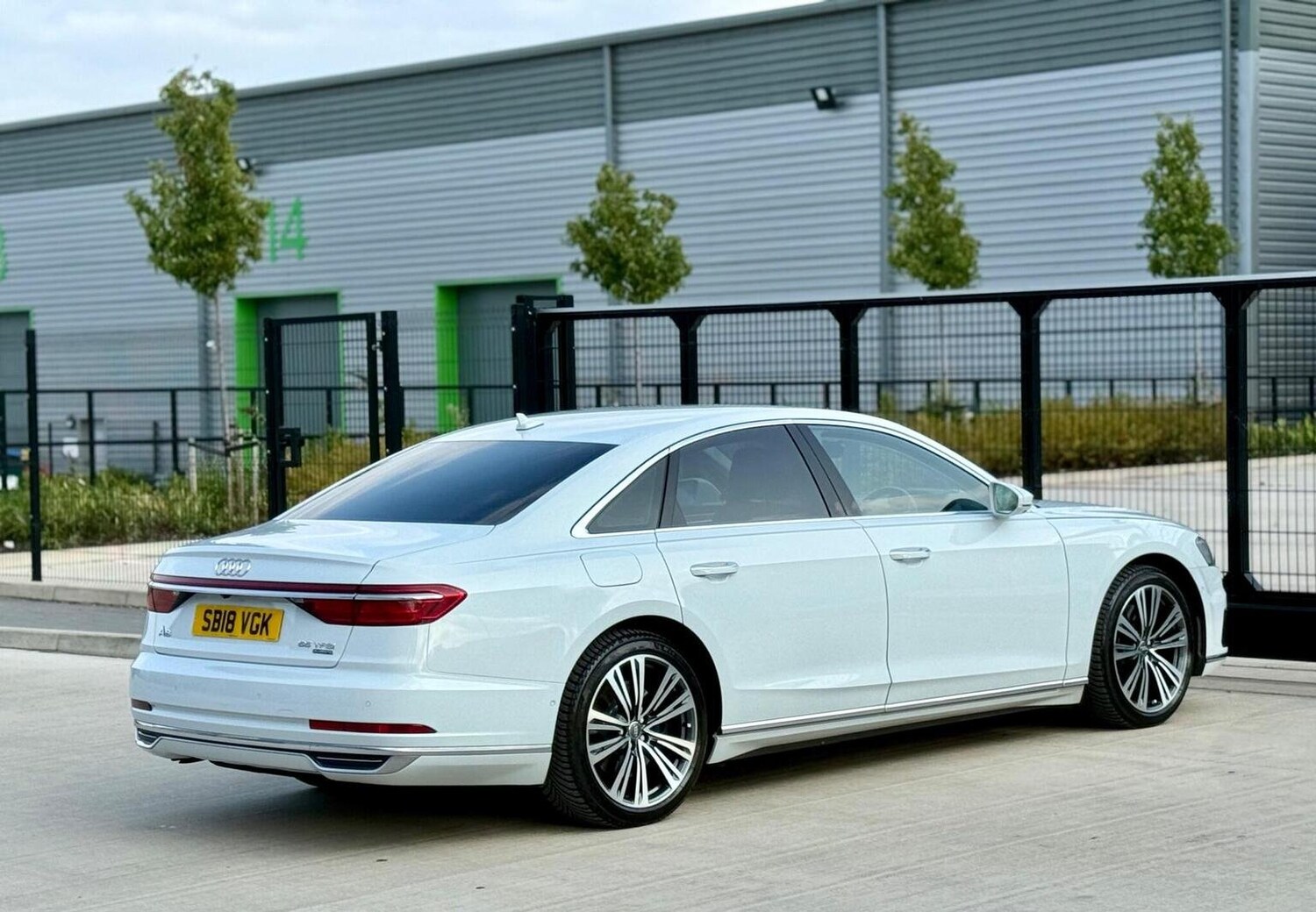 Used Audi A8 2018 for sale - 77688972: Photo 47