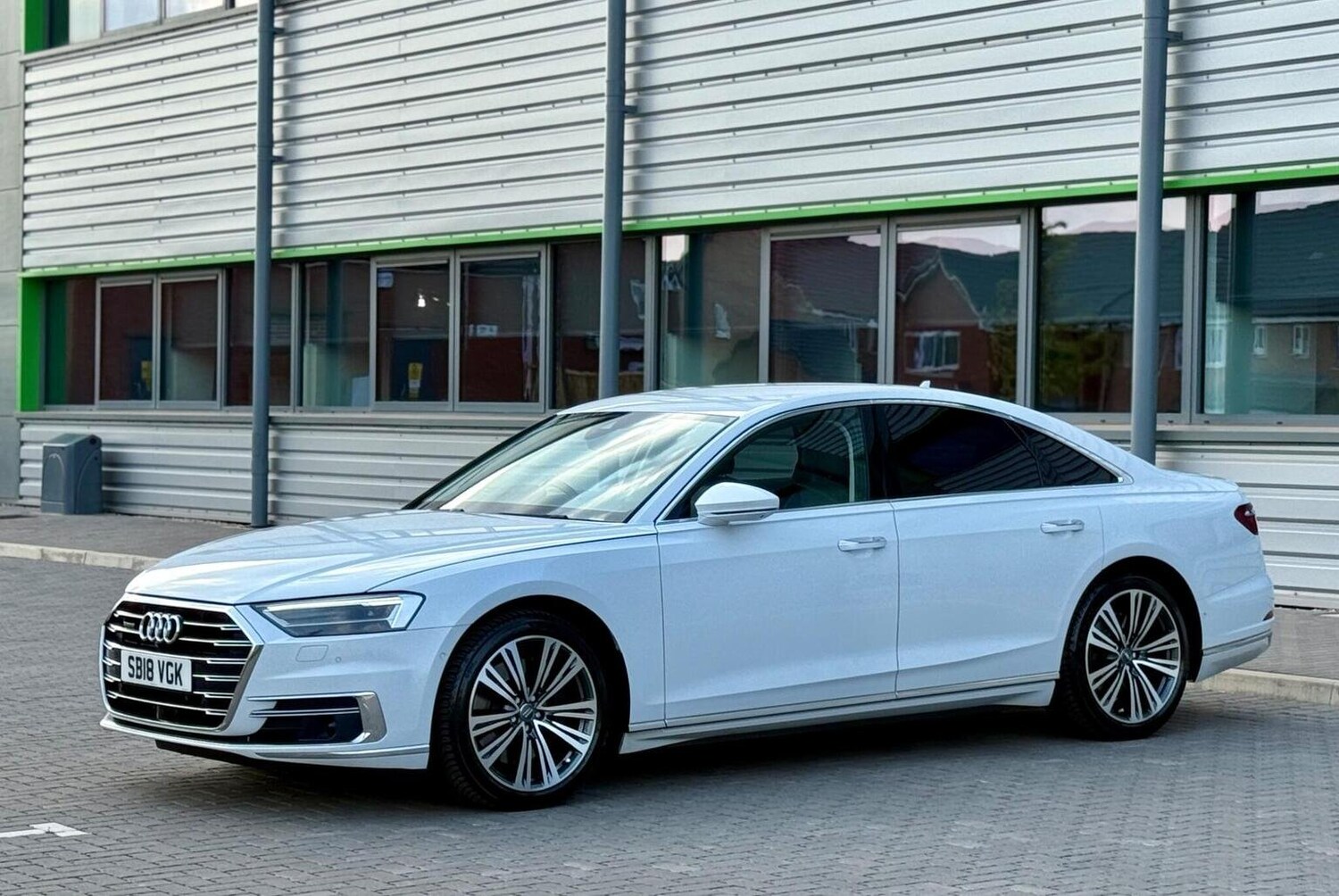 Used Audi A8 2018 for sale - 77688972: Photo 82