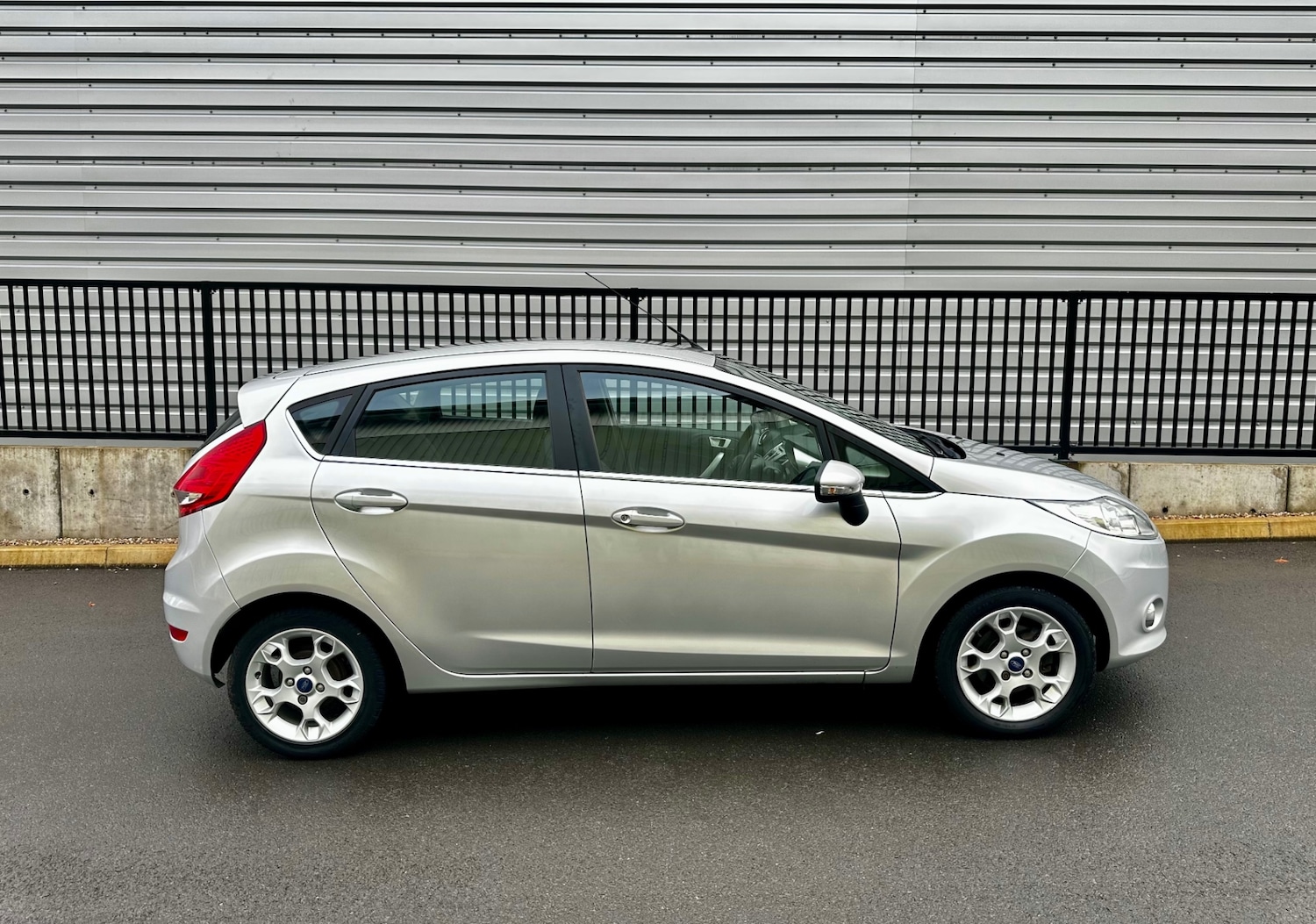 Used Ford Fiesta 2012 for sale - 76329565: Photo 7