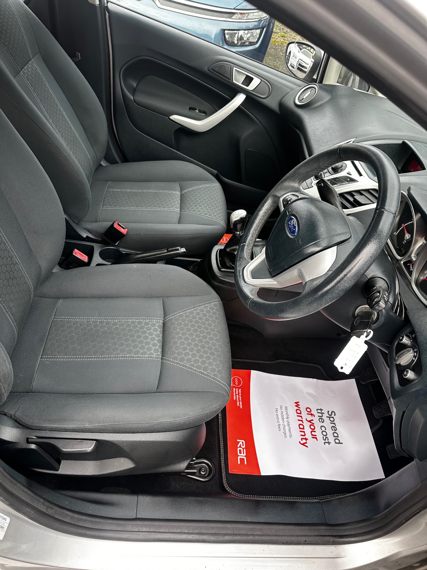 Used Ford Fiesta 2012 for sale - 76329565: Photo 9