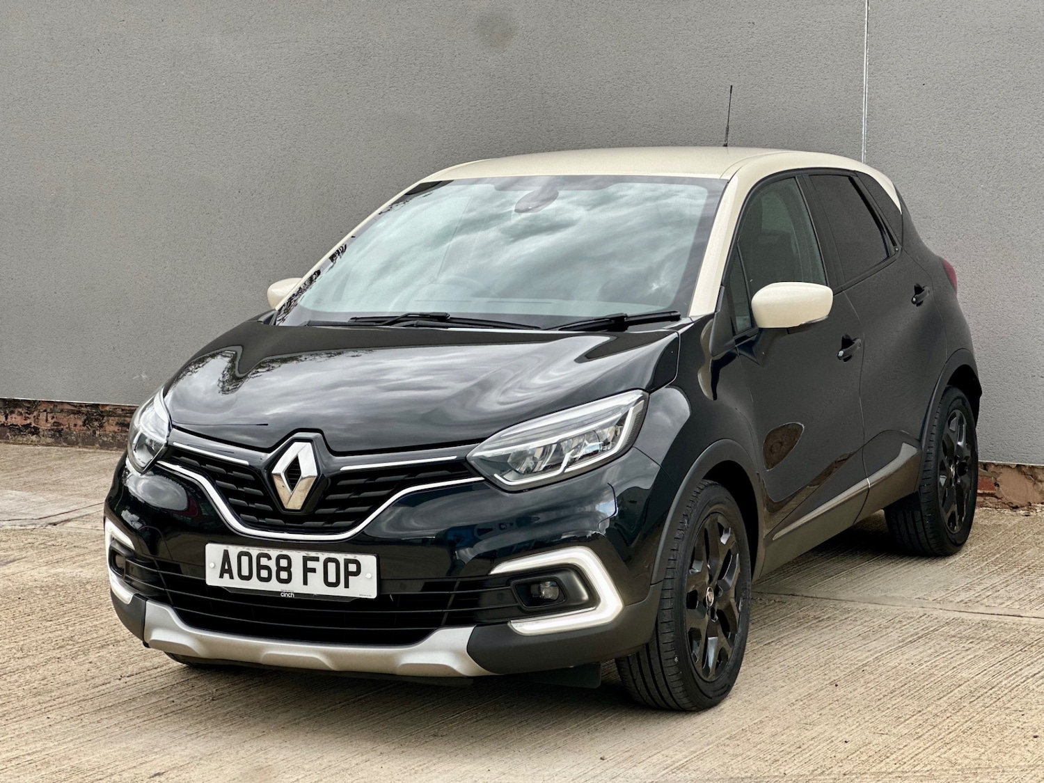 Used Renault Captur 2018 for sale - 76058226: Photo 21