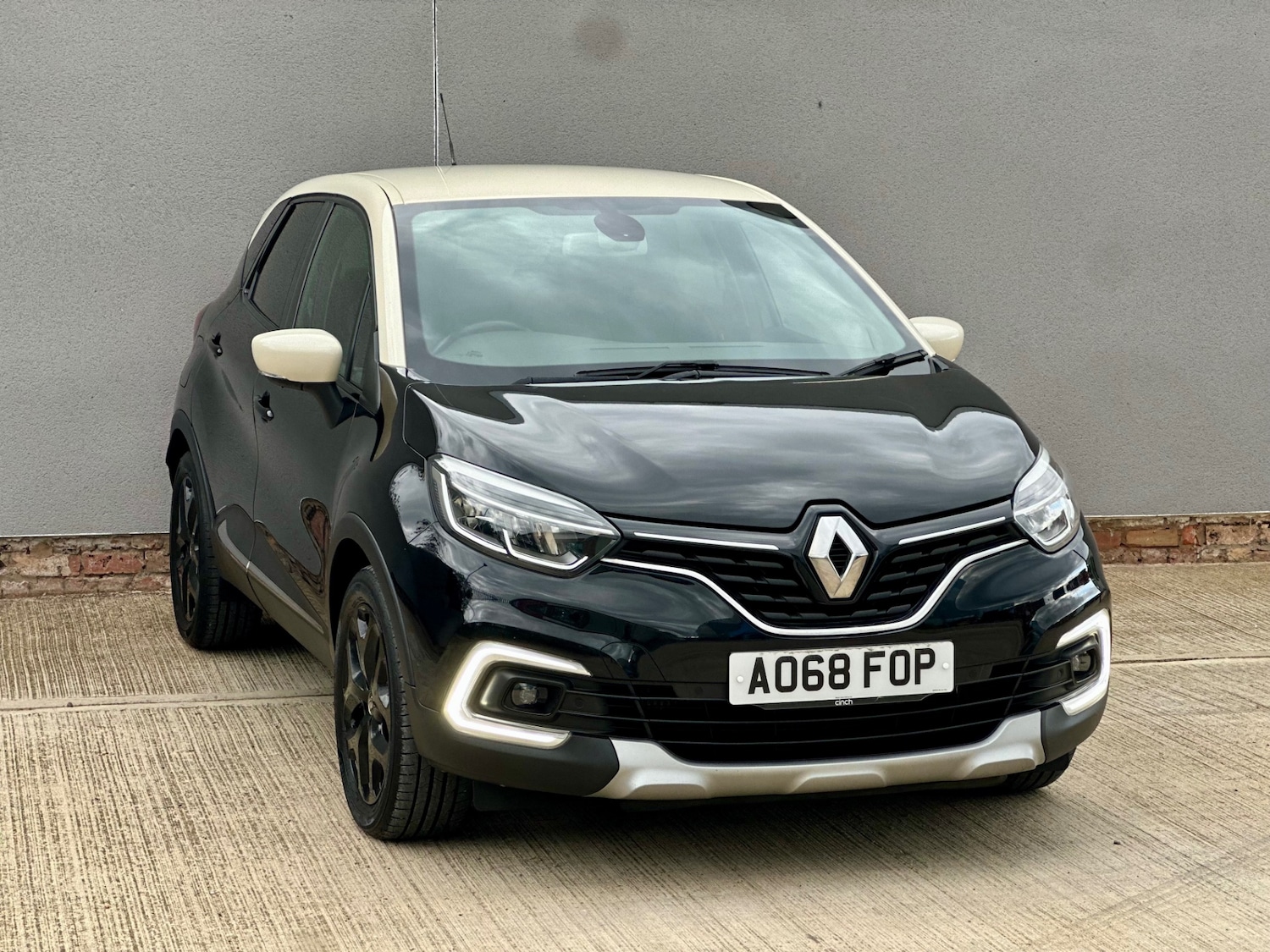 Used Renault Captur 2018 for sale - 76058226: Photo 22