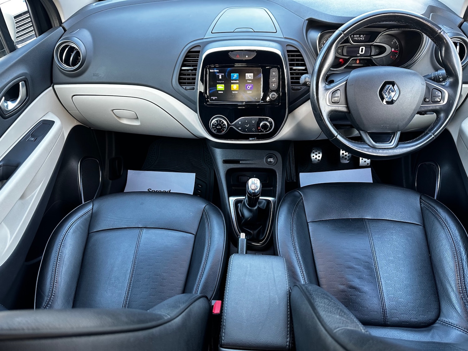 Used Renault Captur 2018 for sale - 76058226: Photo 8