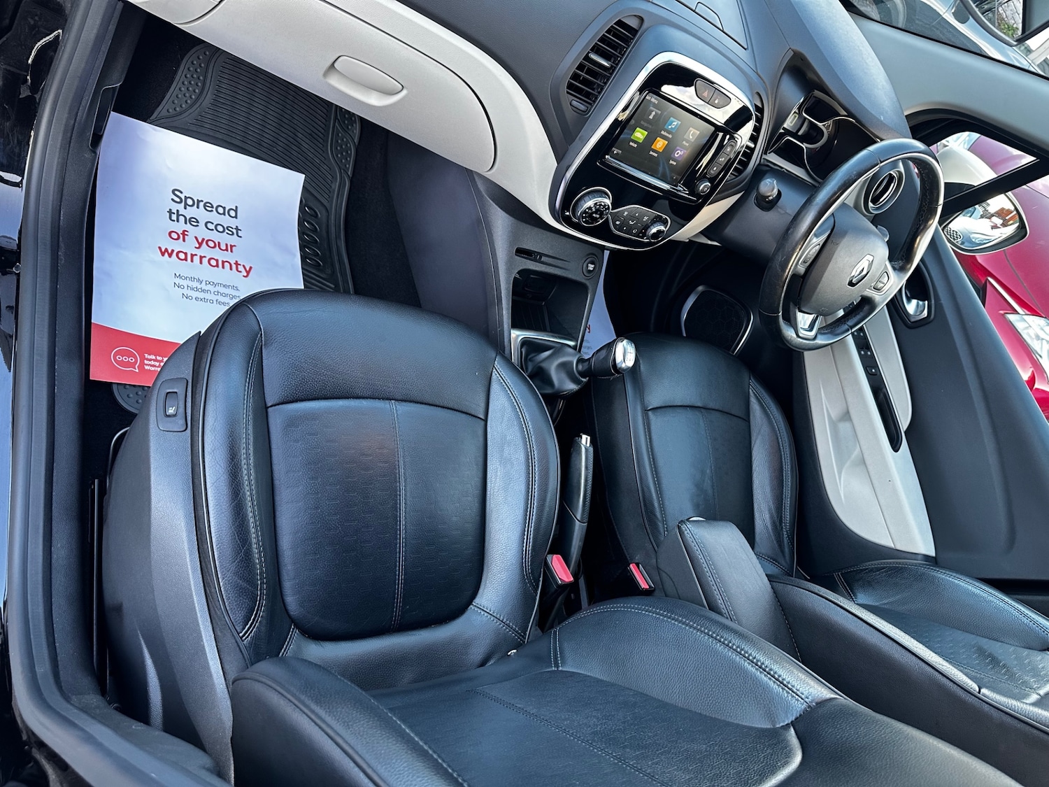 Used Renault Captur 2018 for sale - 76058226: Photo 9