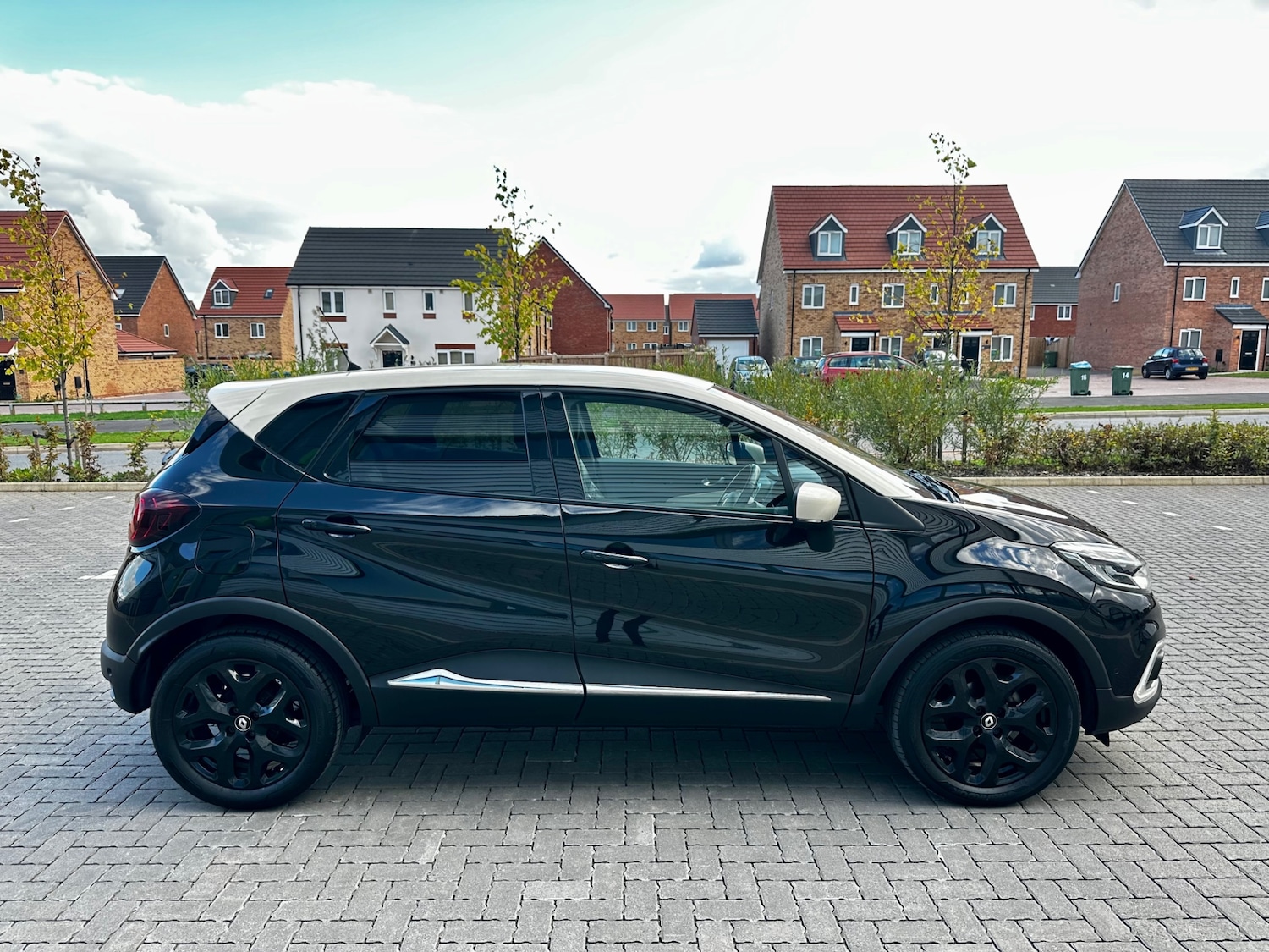Used Renault Captur 2018 for sale - 76058226: Photo 94